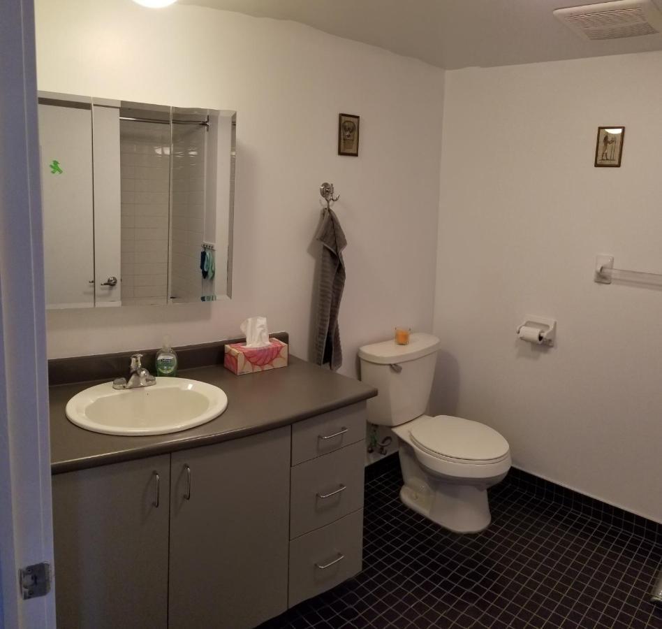 Very Nice, Clean And Quiet Double Room Next To Downtown Montreal Exterior photo